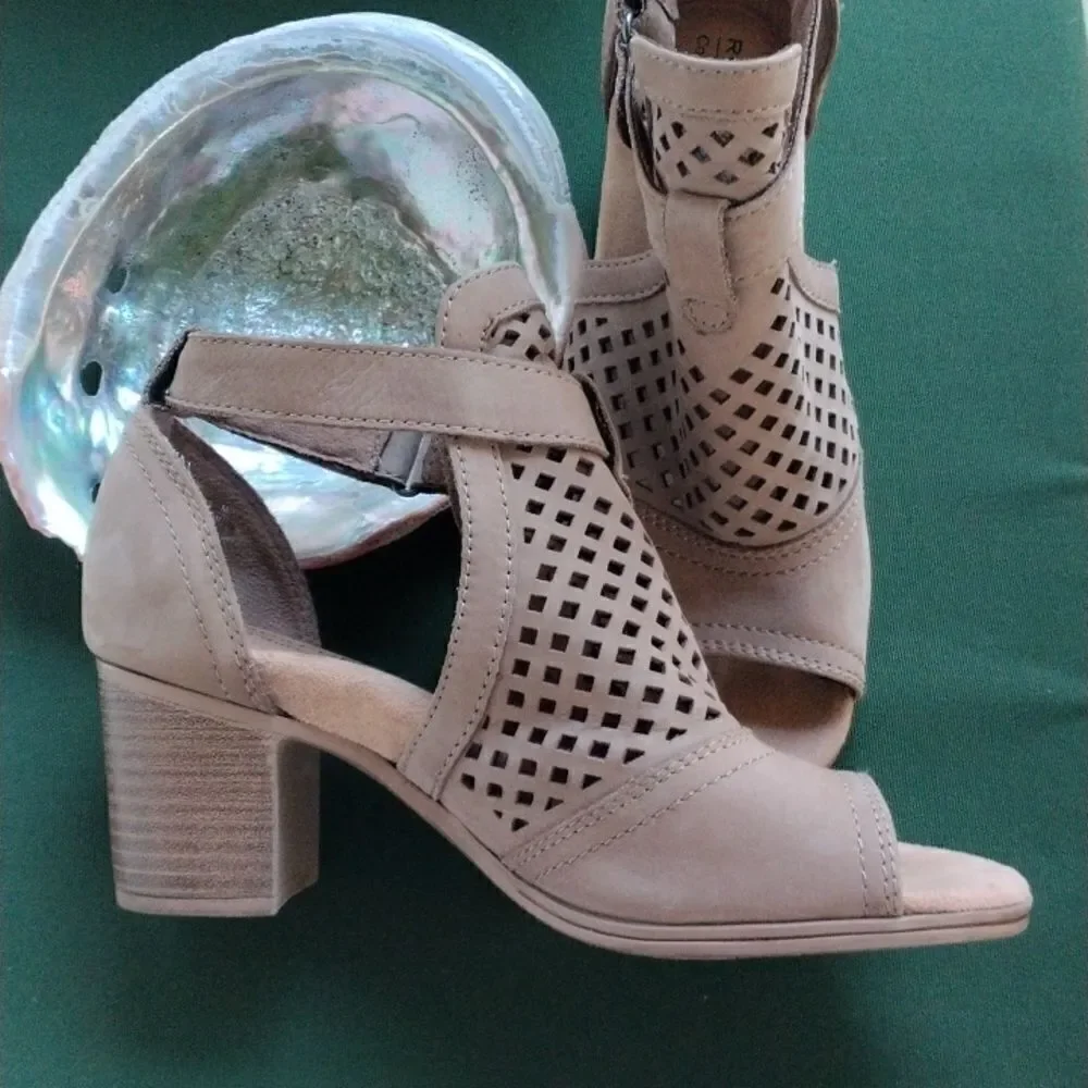 ROCKPORT Cobb Hill Collection Hattie